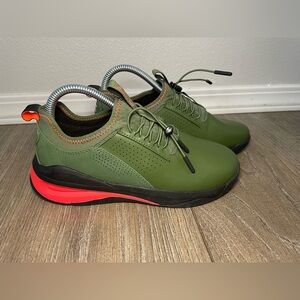 Women's Clove Healthcare Shoes Juniper Berry Size 7